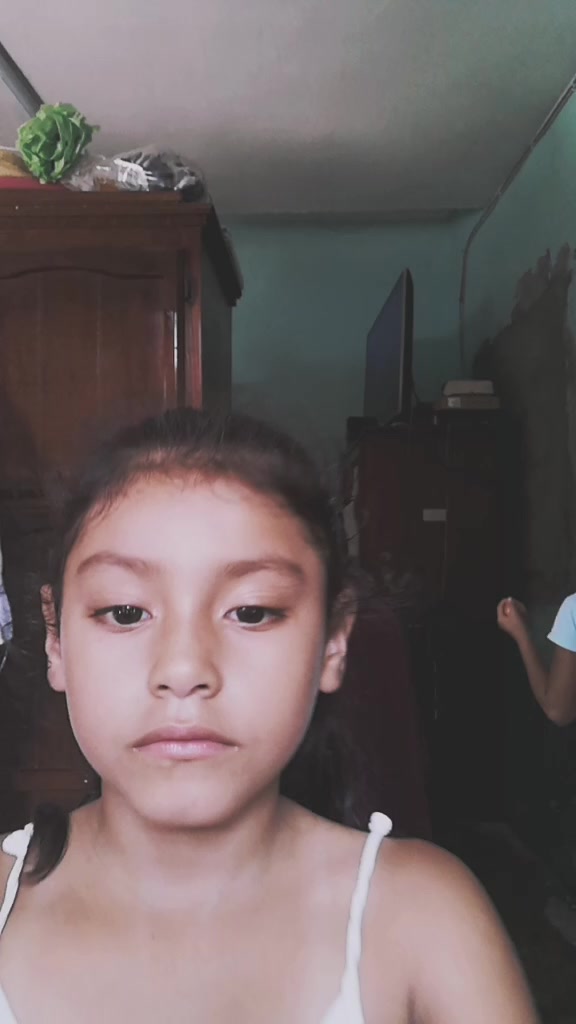 @nicole