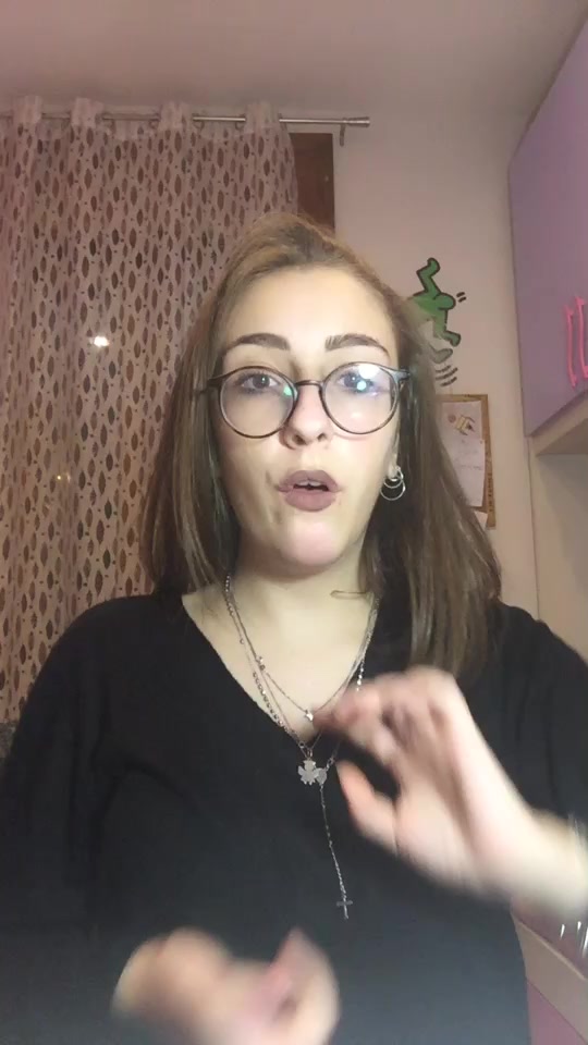 @Laurapollio