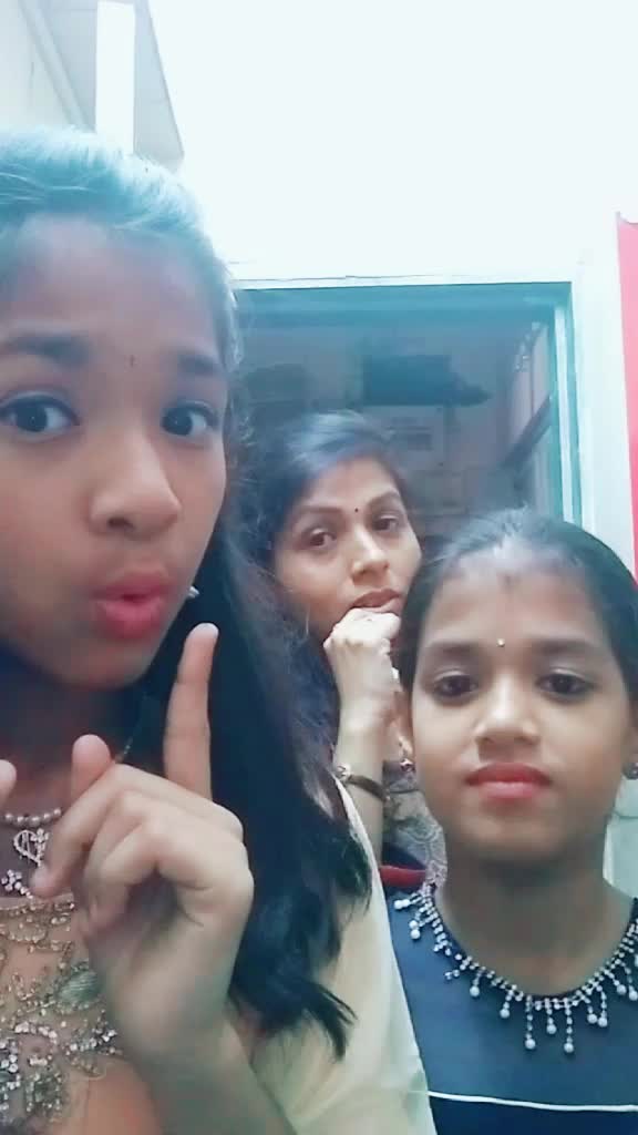 @dhanashree💓