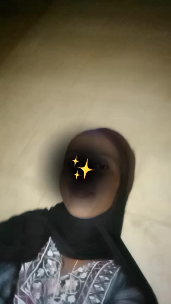 @&iuml;f&atilde;f l&agrave; Q&ugrave;&euml;nę