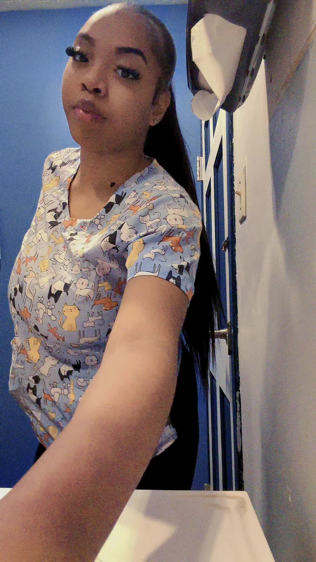 @Nia 💙