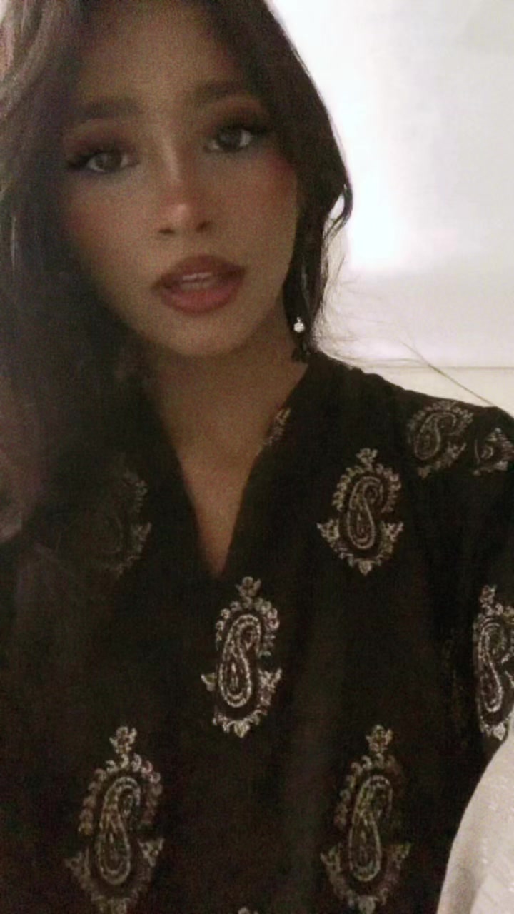 @️