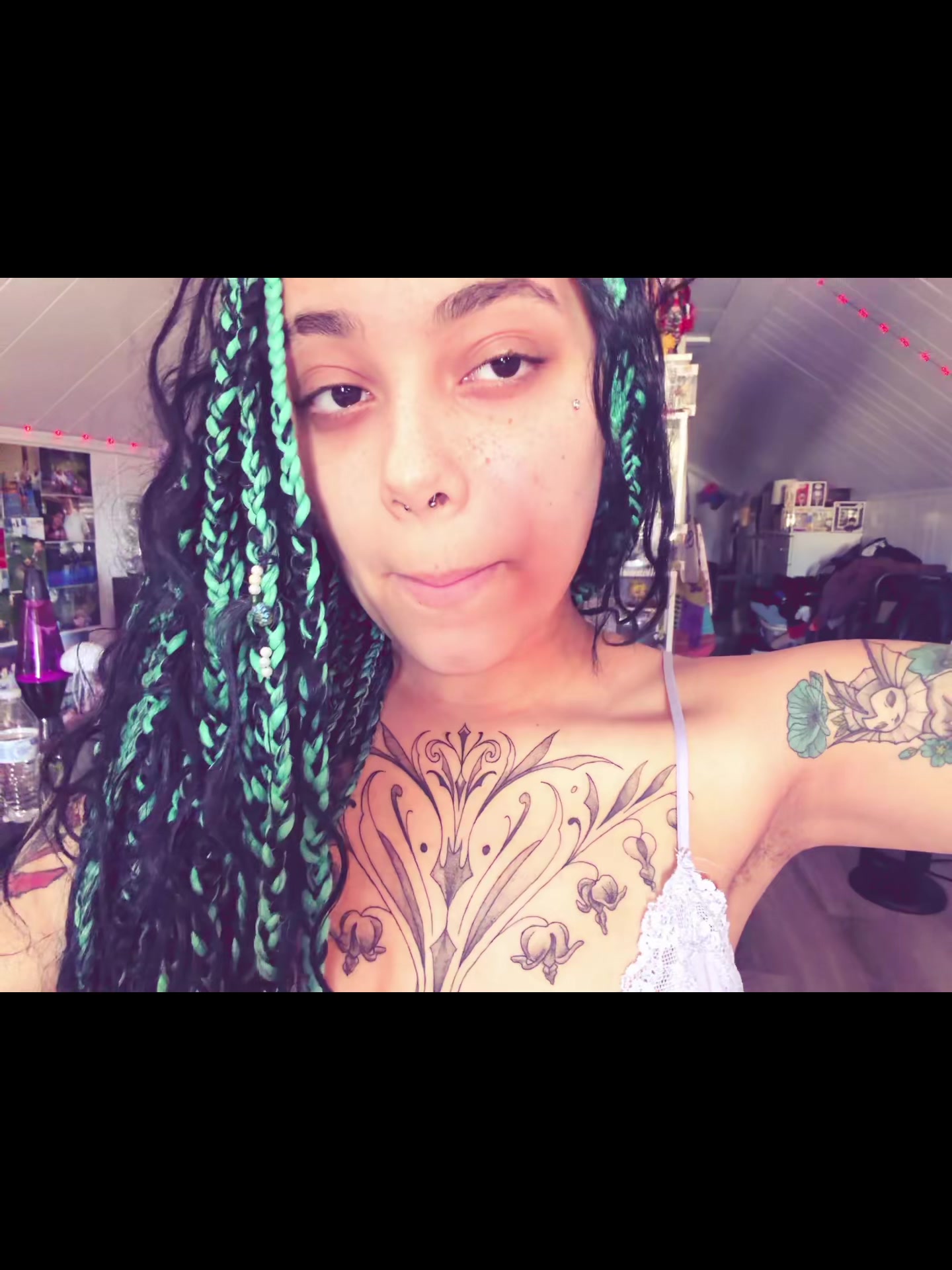 @★ Olivia Cox ★