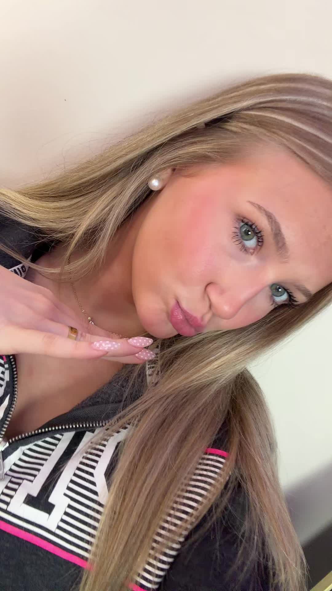 @lilyauna!!