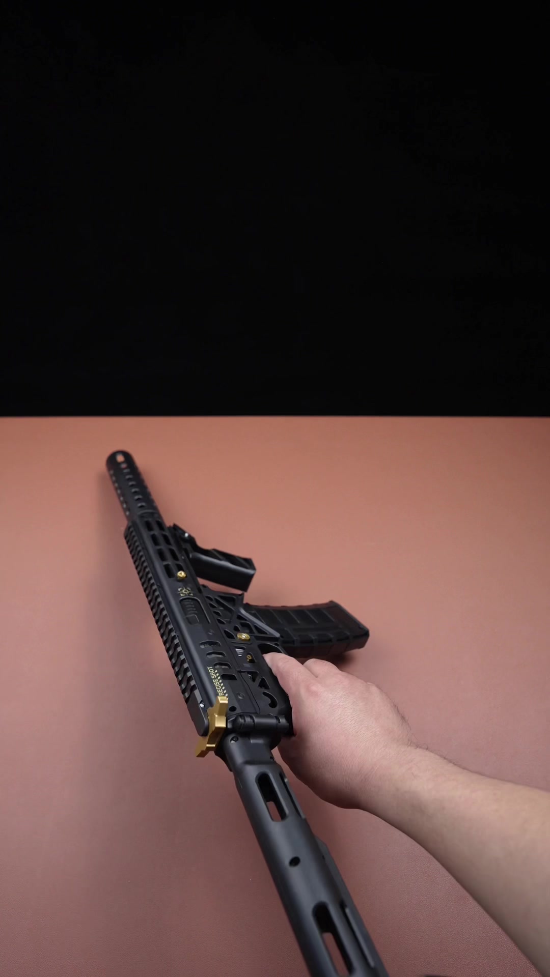 @akagtoy.com