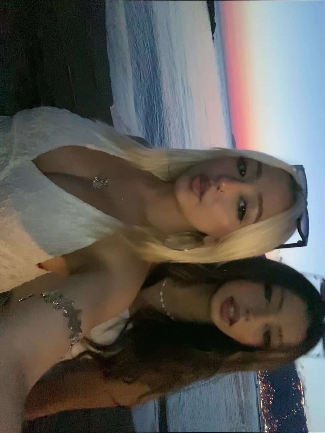 @๐๐๐๐ ๐ข
