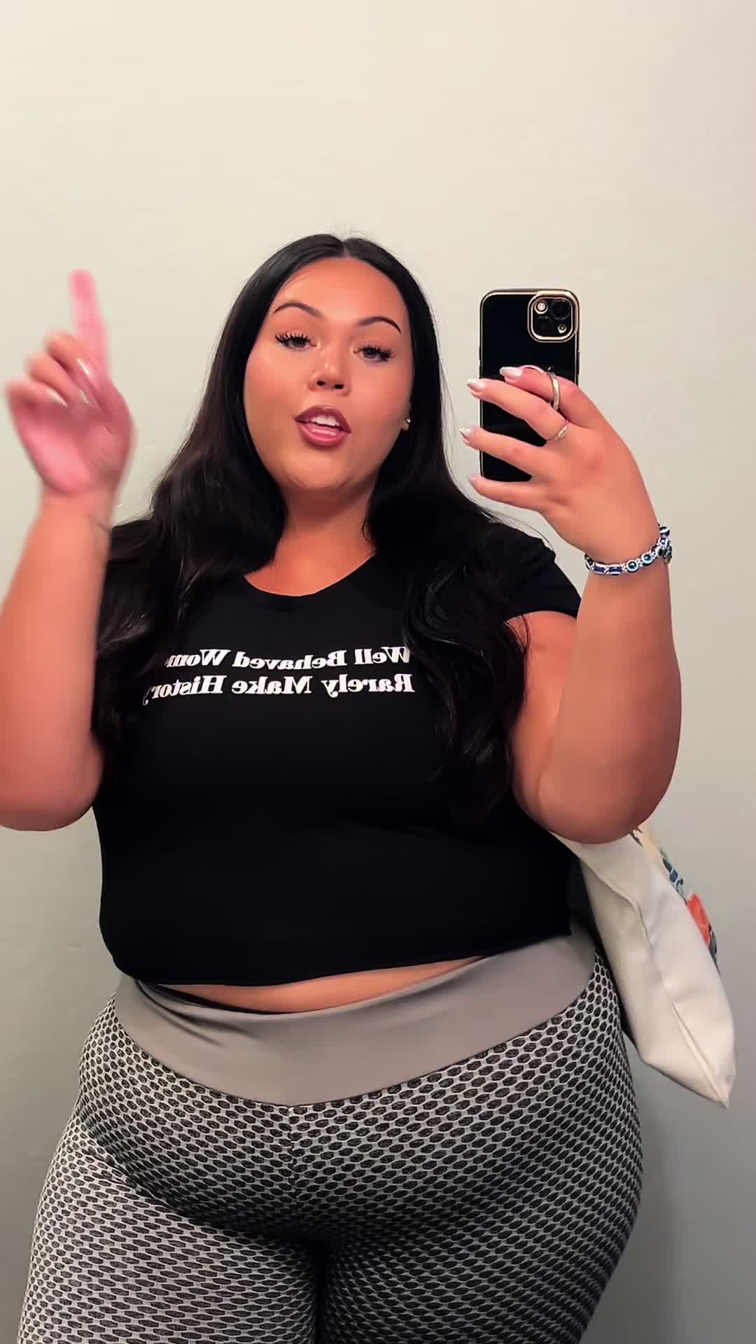 @jewlieah