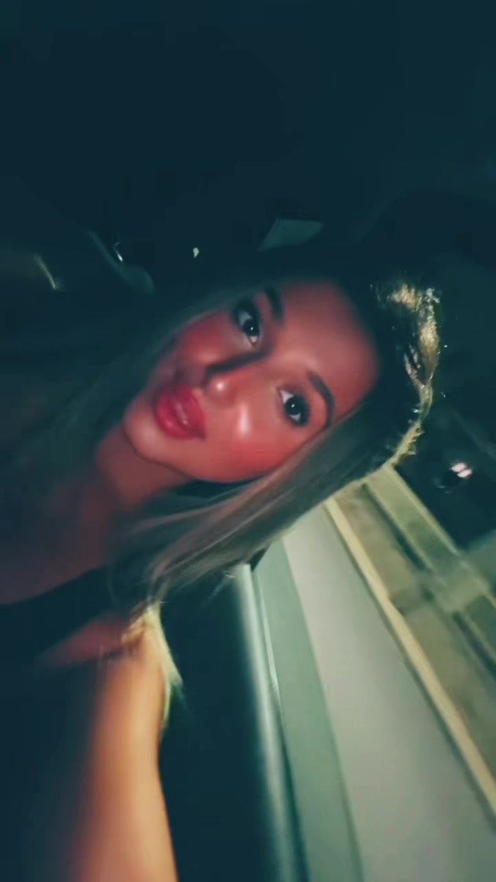 @BARBIE 🎀
