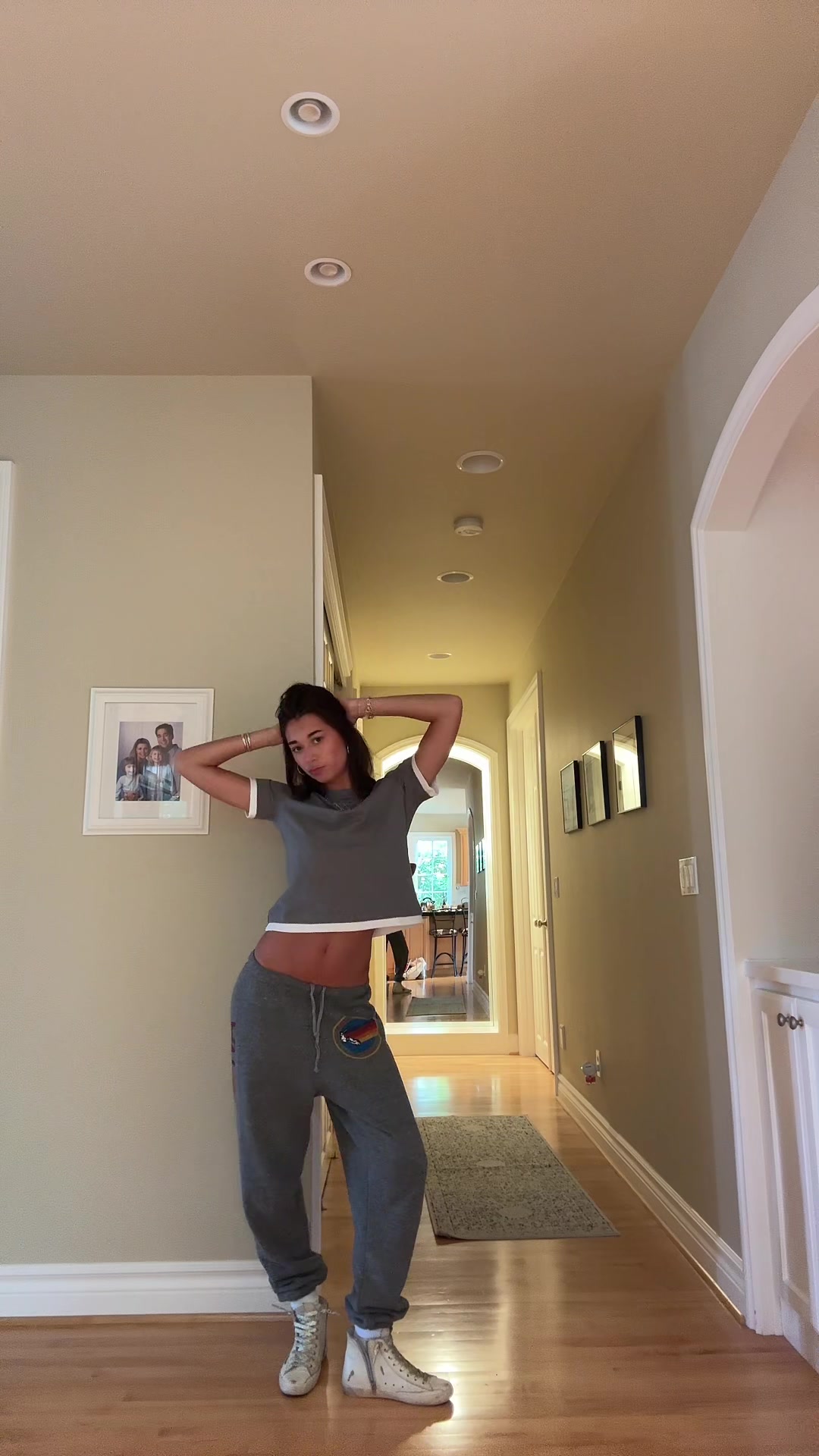 @Ell