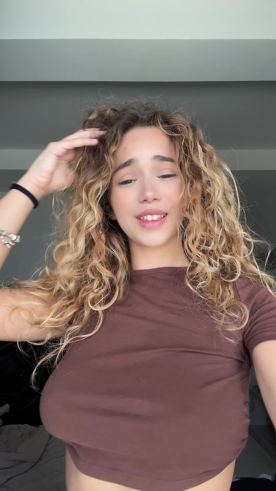 @sissi