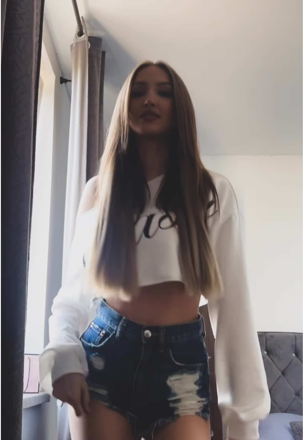 @𝐀𝐧𝐠𝐞𝐥𝐚