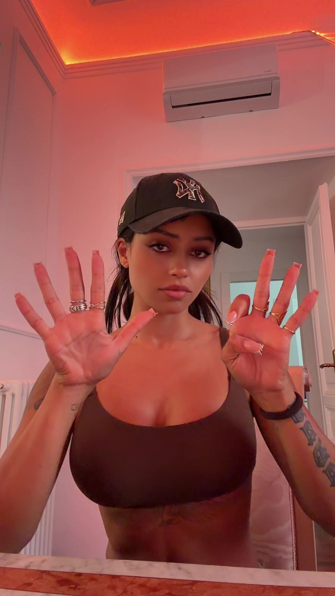 @christinabertevello