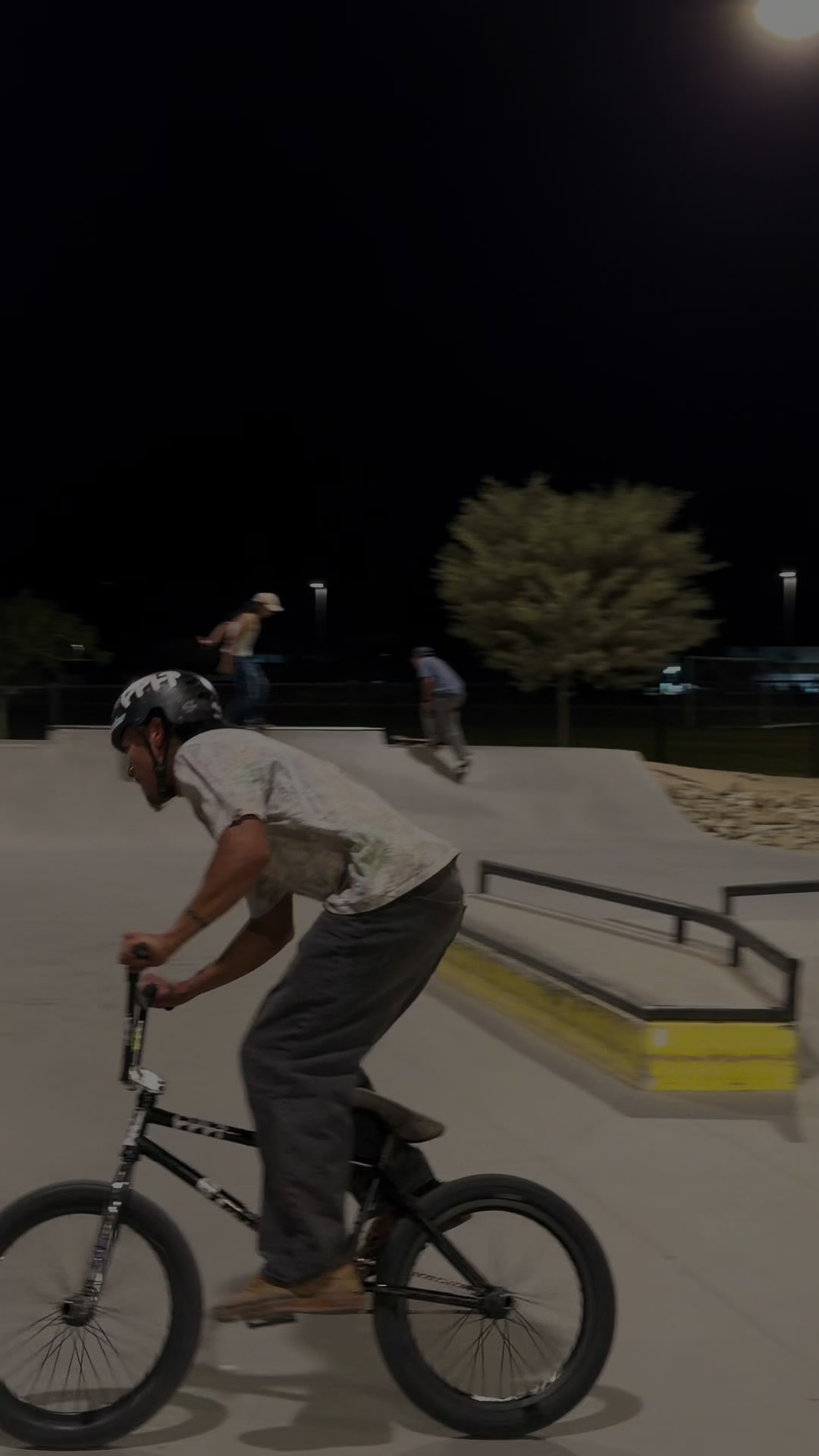 @_bmx_q