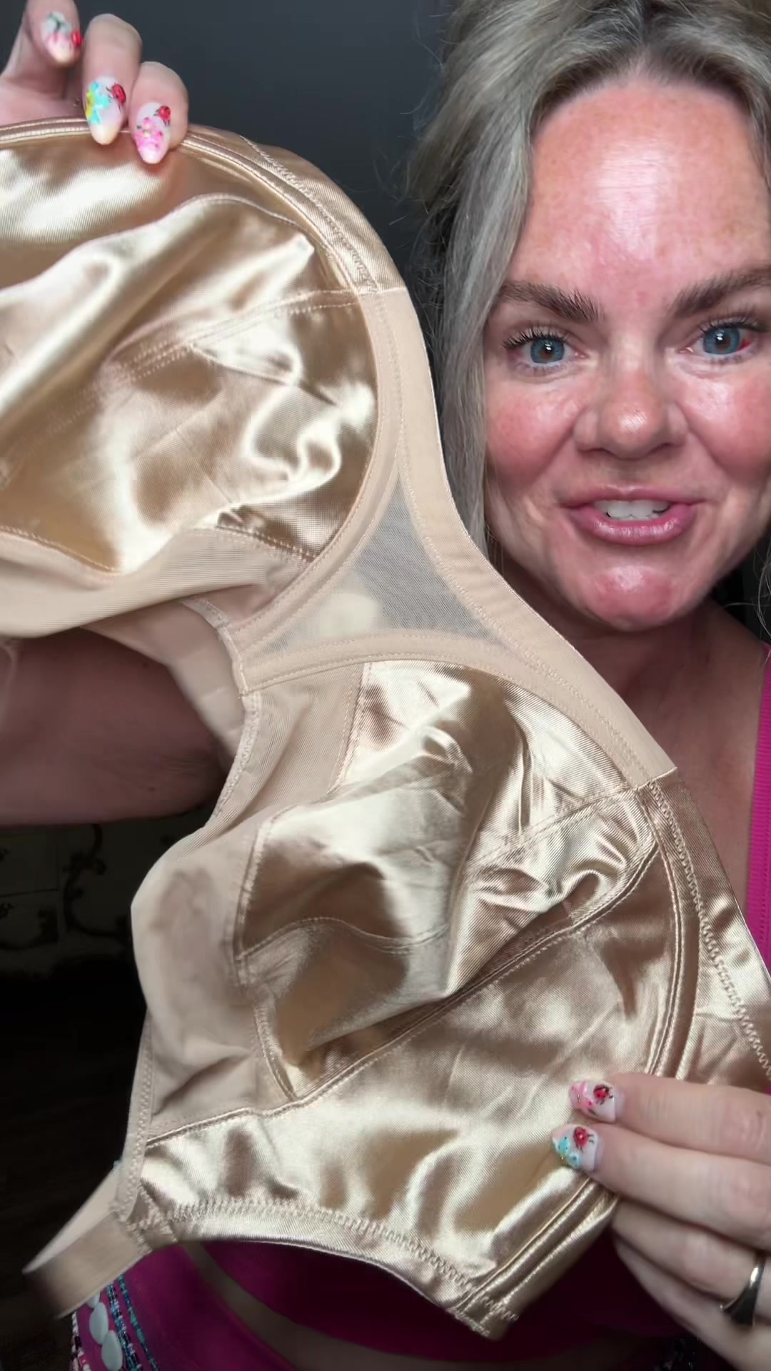 @bigboobbestie