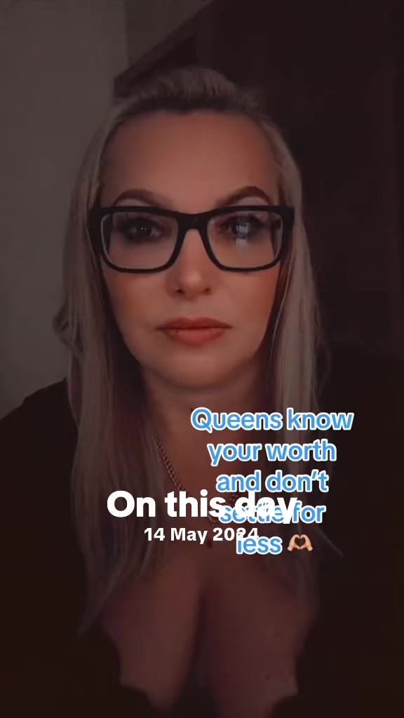 @MissK💜🏦🐘