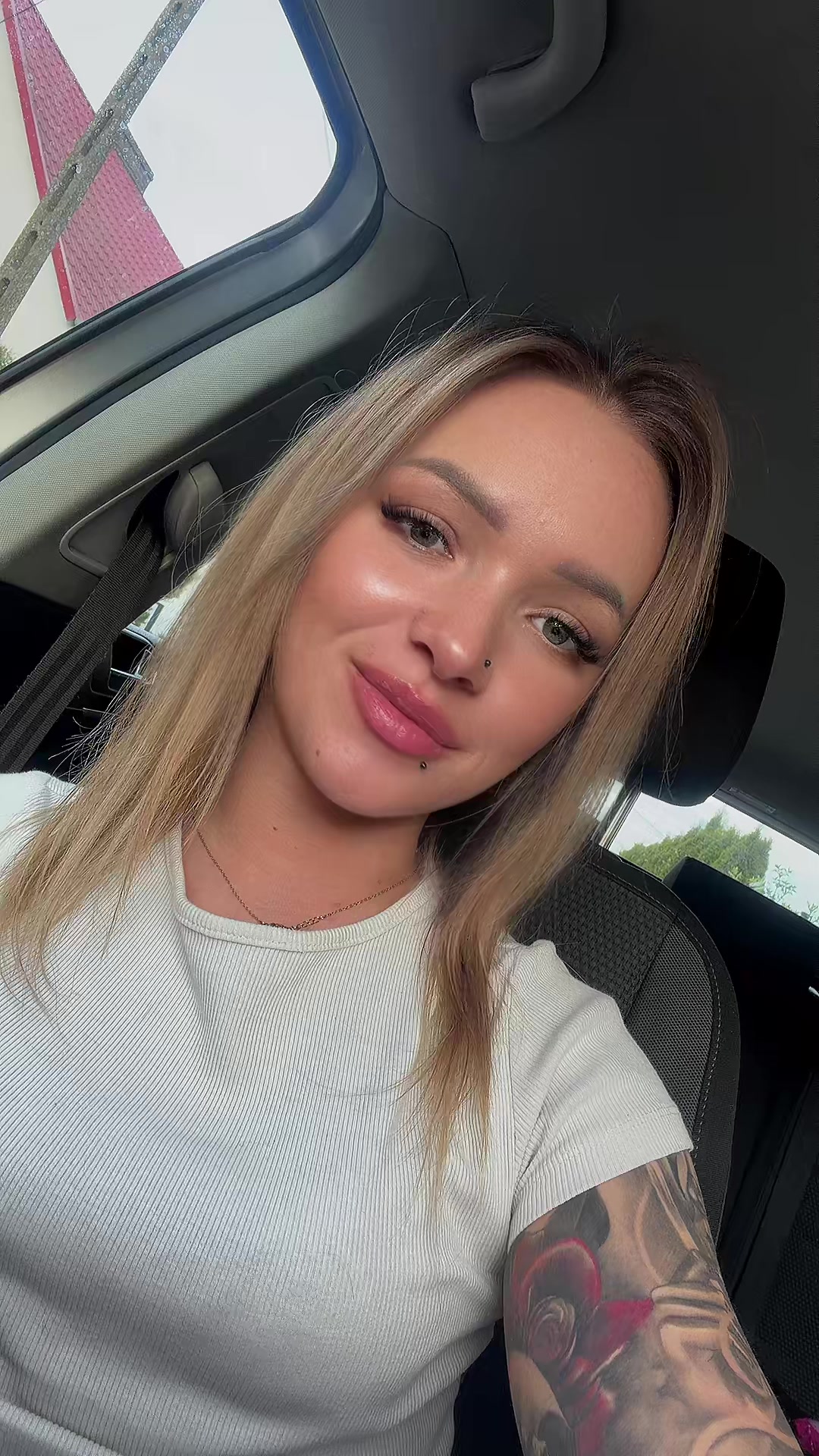 @Karolinka