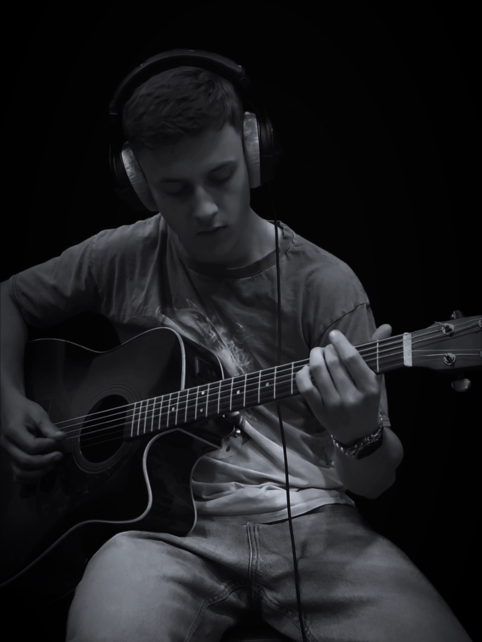 @Leon_Cover