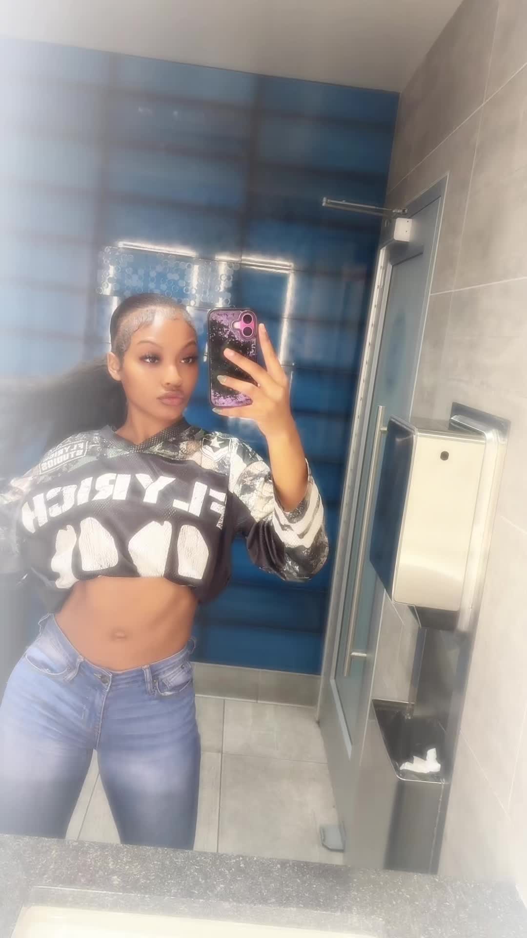 @anayapapaya