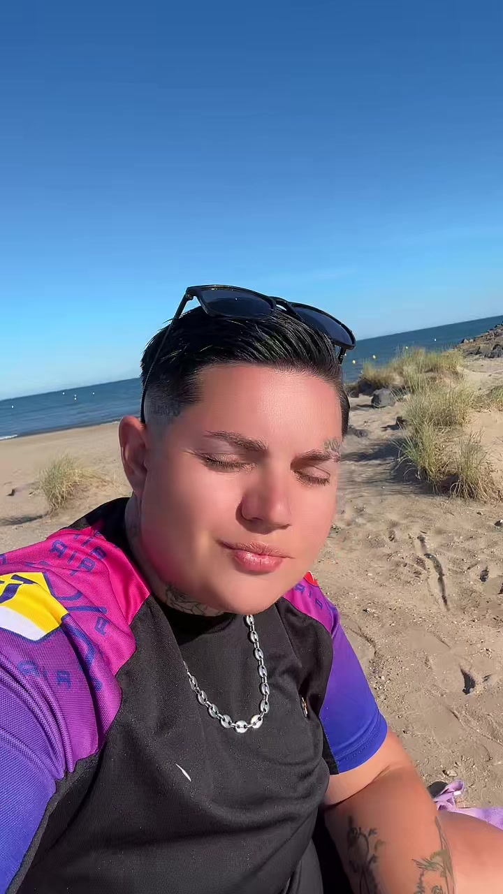 @Béboush 🏳️🌈🏳️🌈