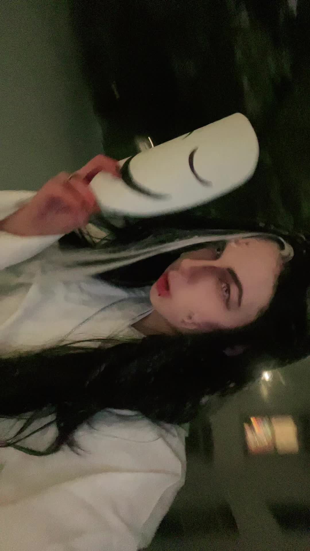 @LunarNoir