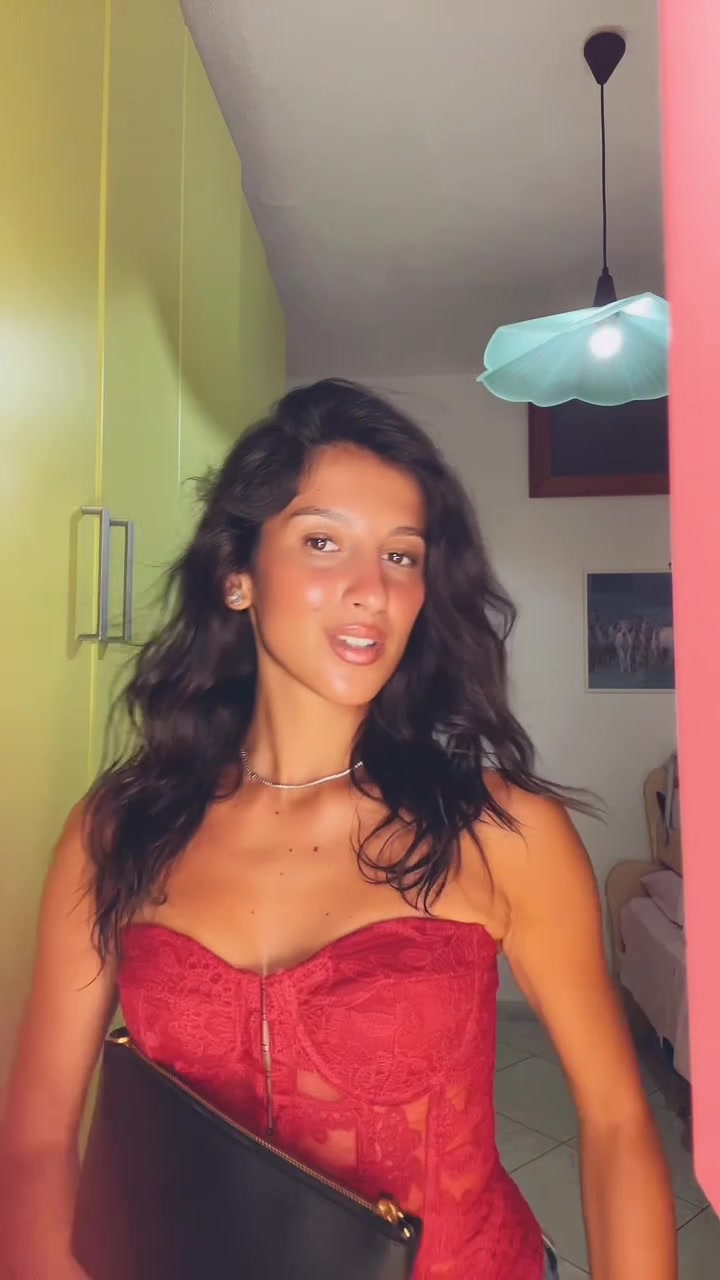 @auroravalentino
