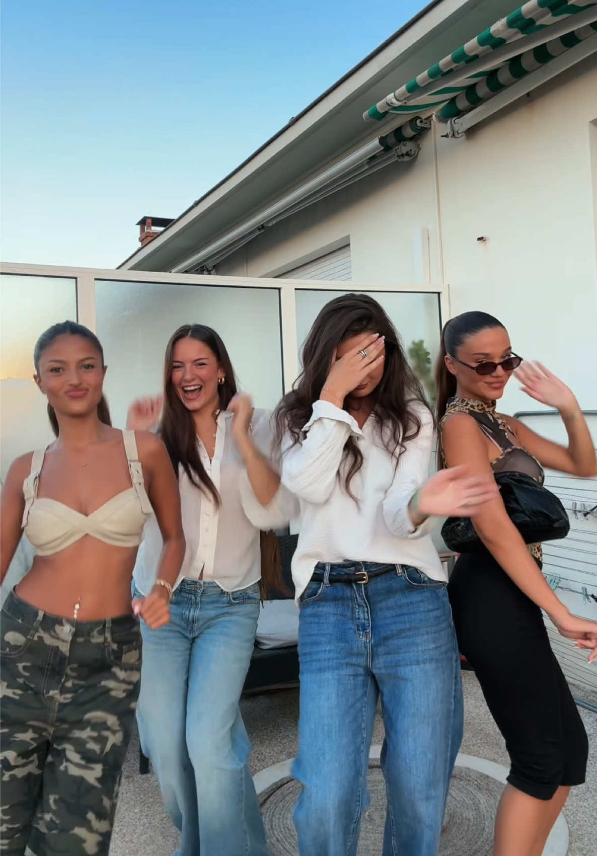 @4filles1été
