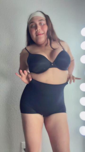 @Jade la Bonita