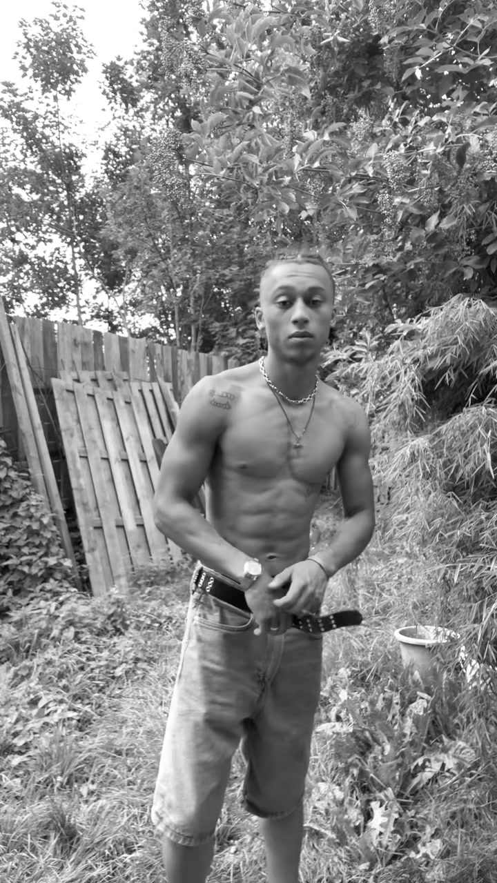 @thums_boy