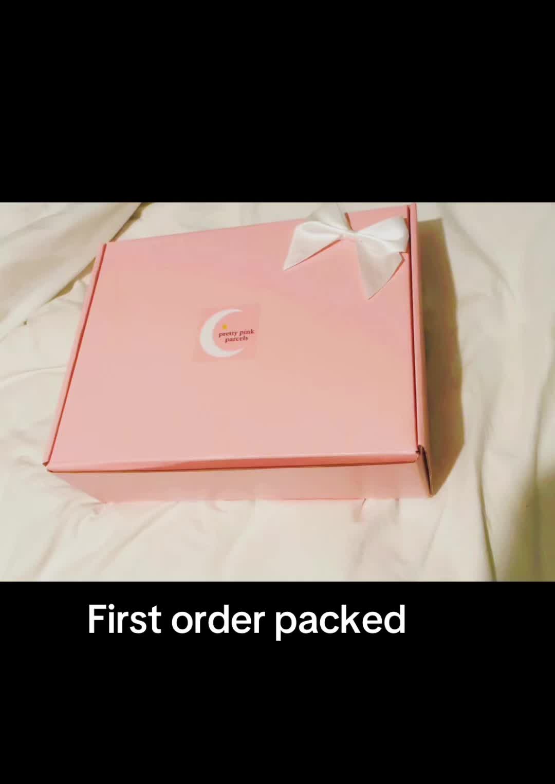 @PrettyPinkParcels
