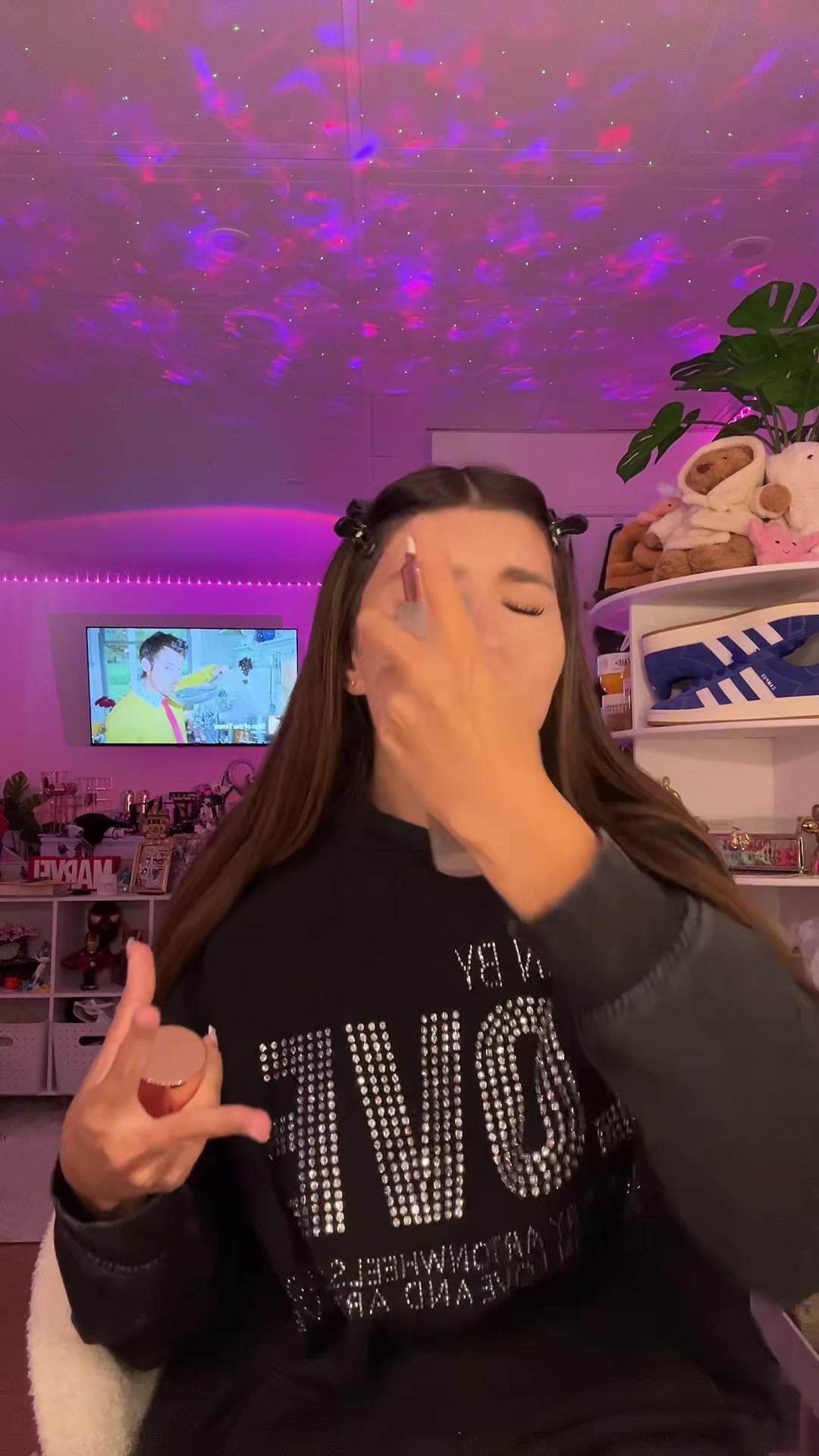 @Hailey May