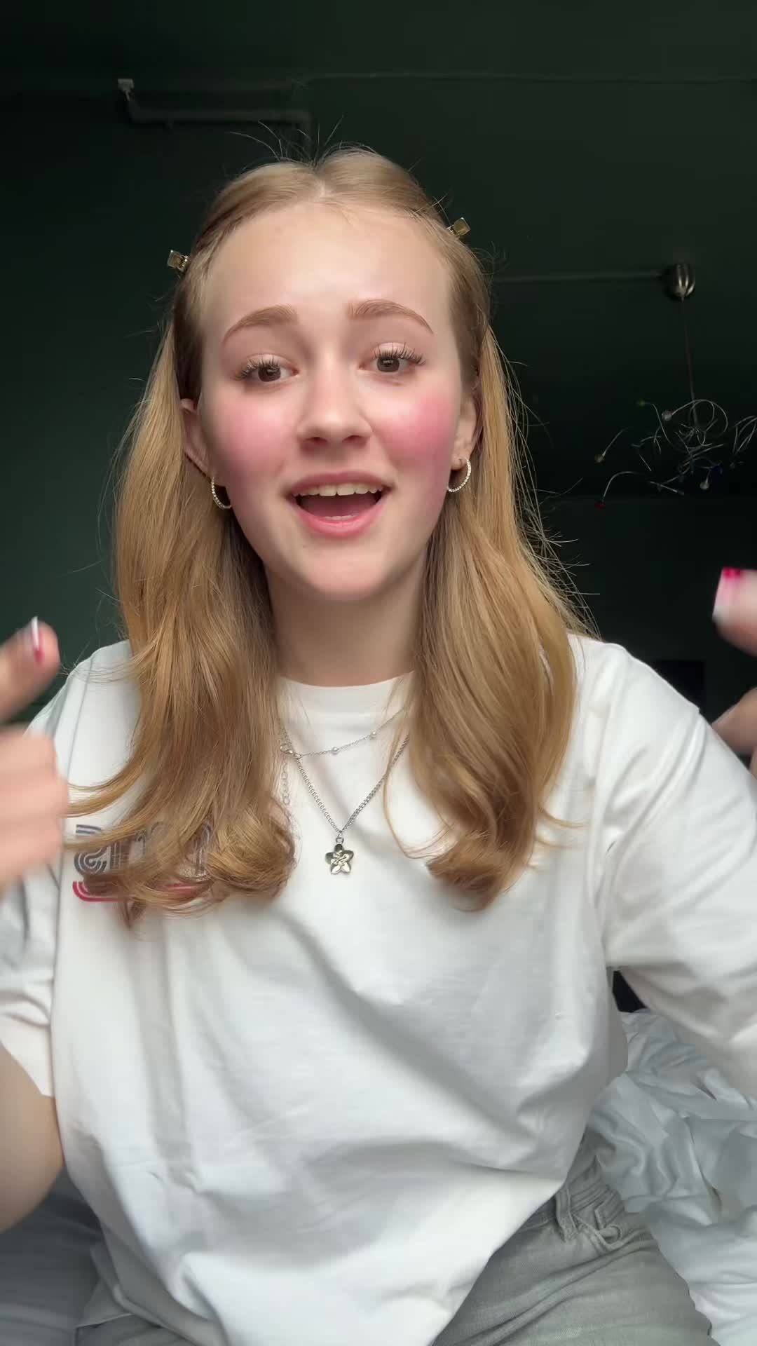 @Juliiiaa