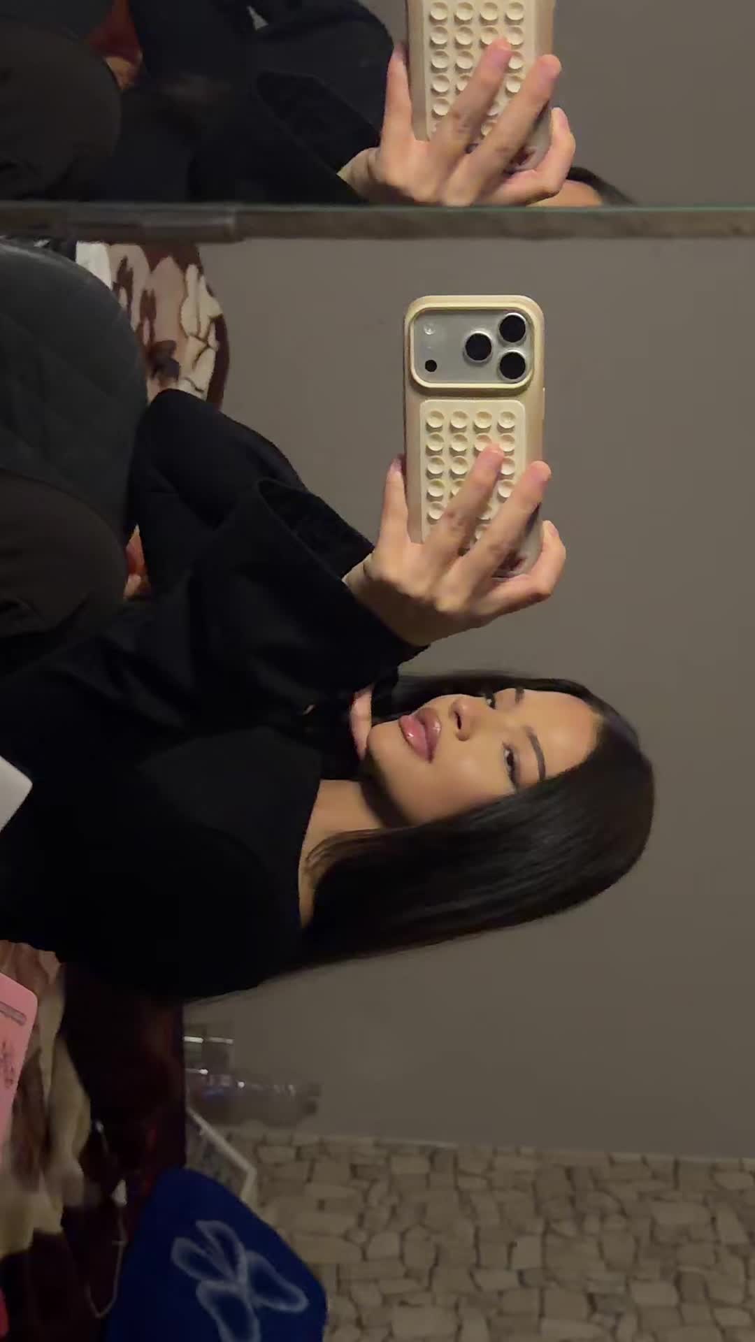 @e