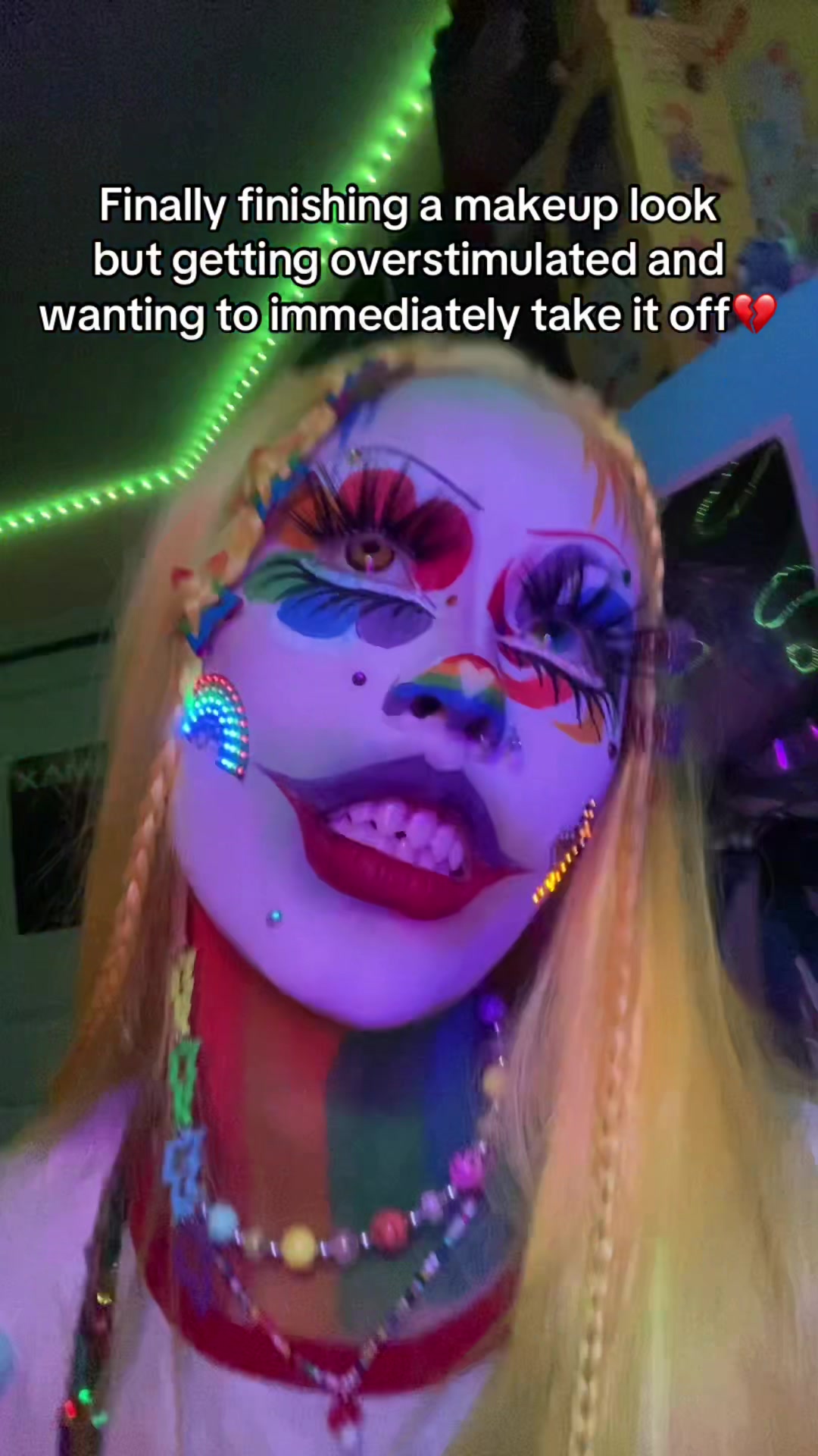 @✰Ditzy The Clown✰