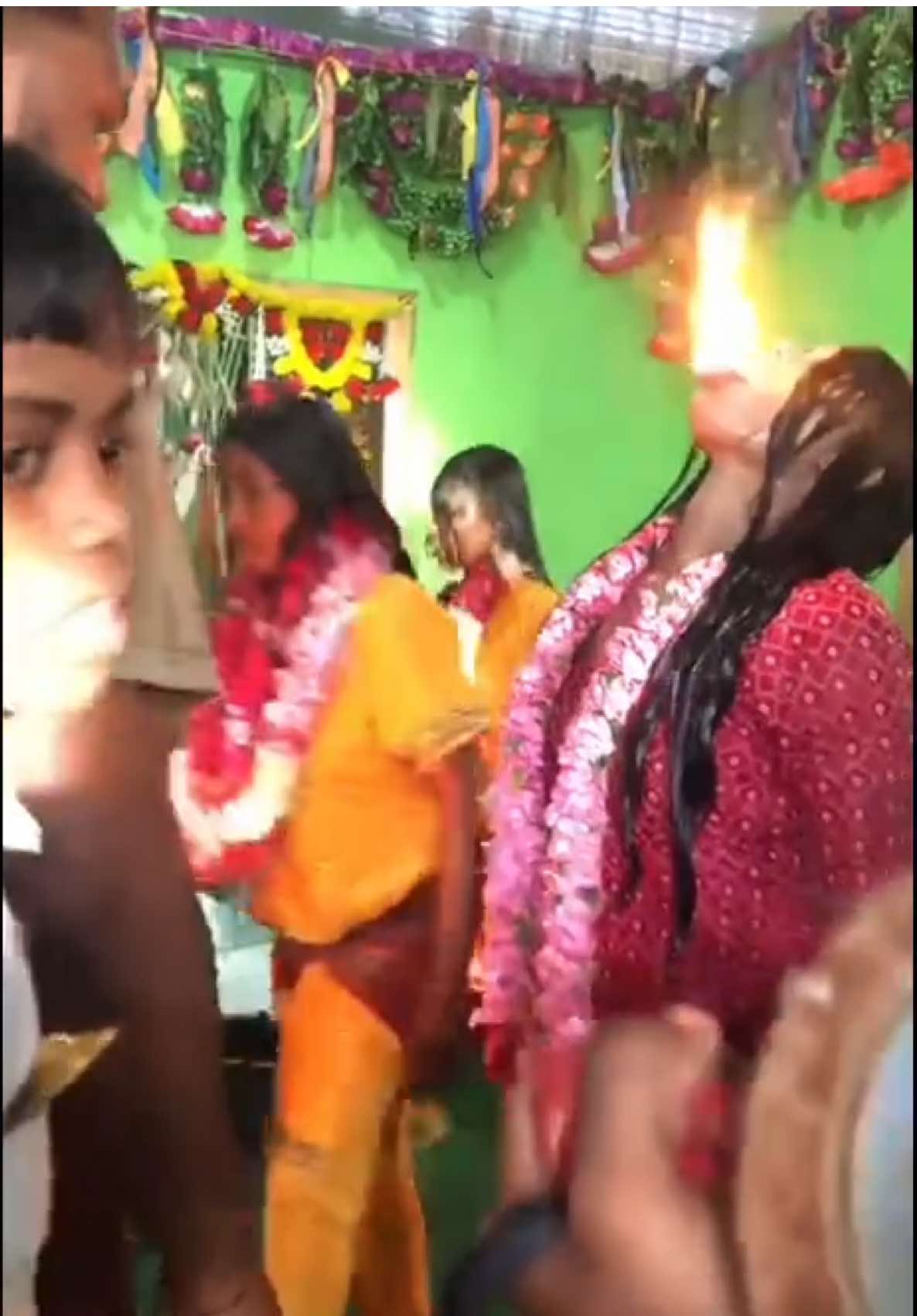 @Riyya_Veeran