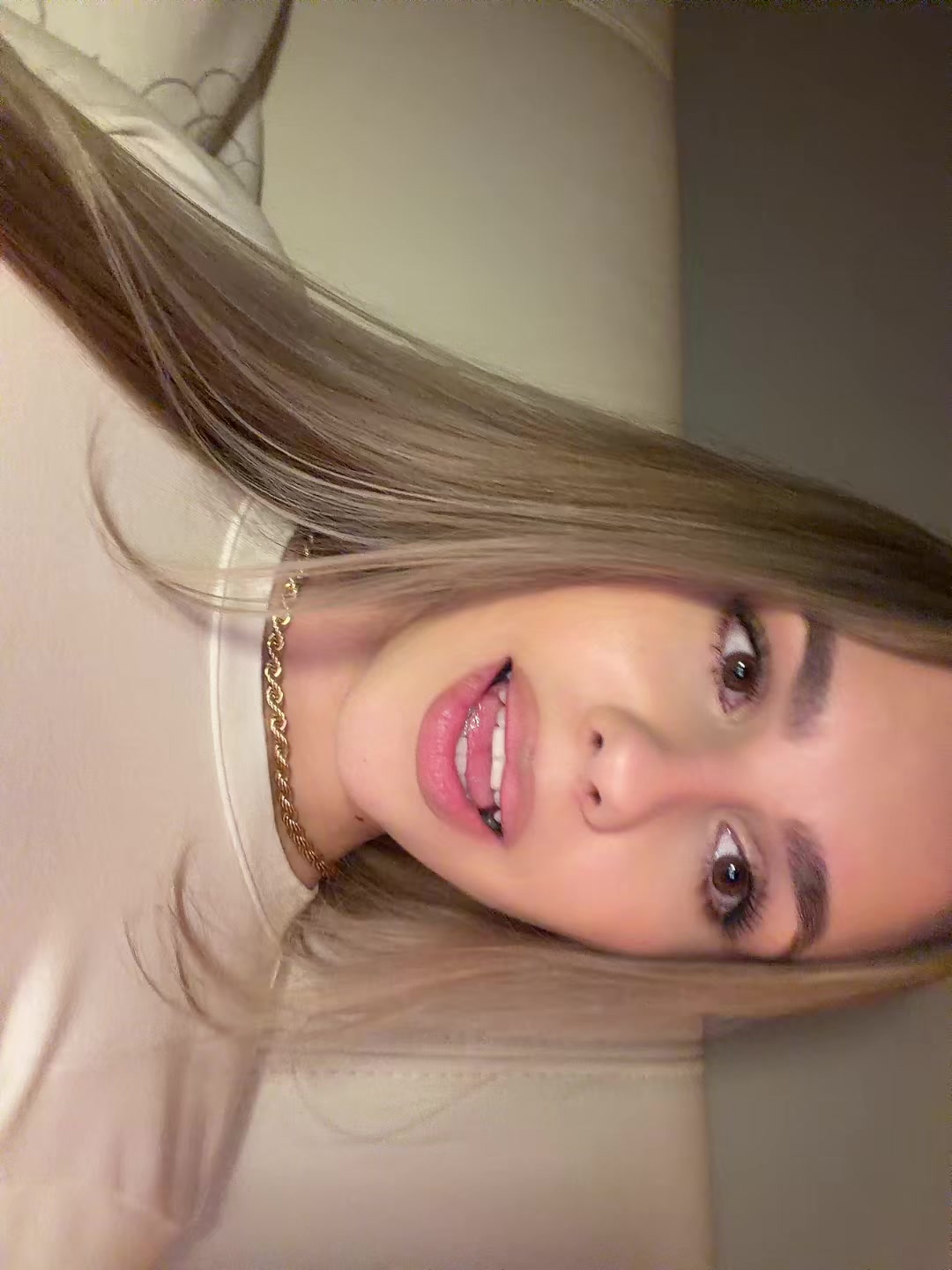 @𝐀𝐥𝐢𝐜𝐞 ❦