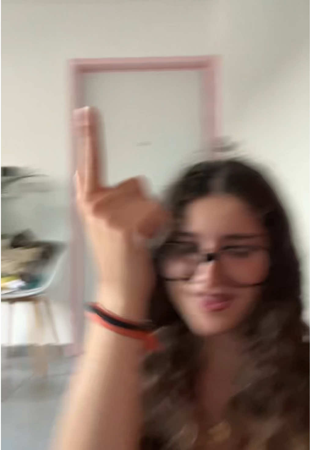 @swthrtelr_