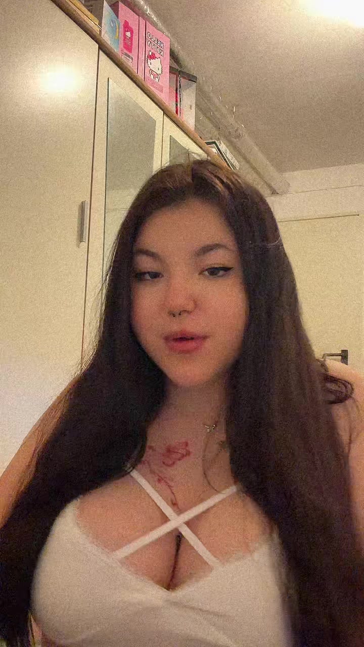 @Sarii🖤
