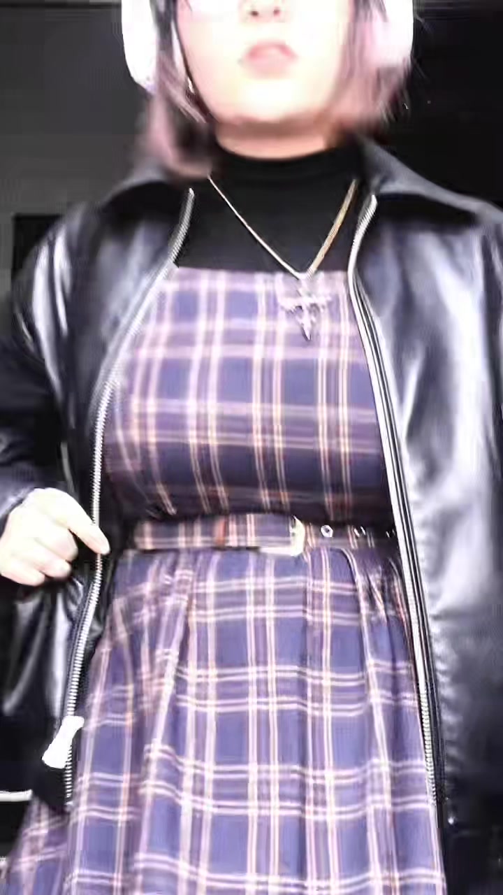@The_Art_Whore