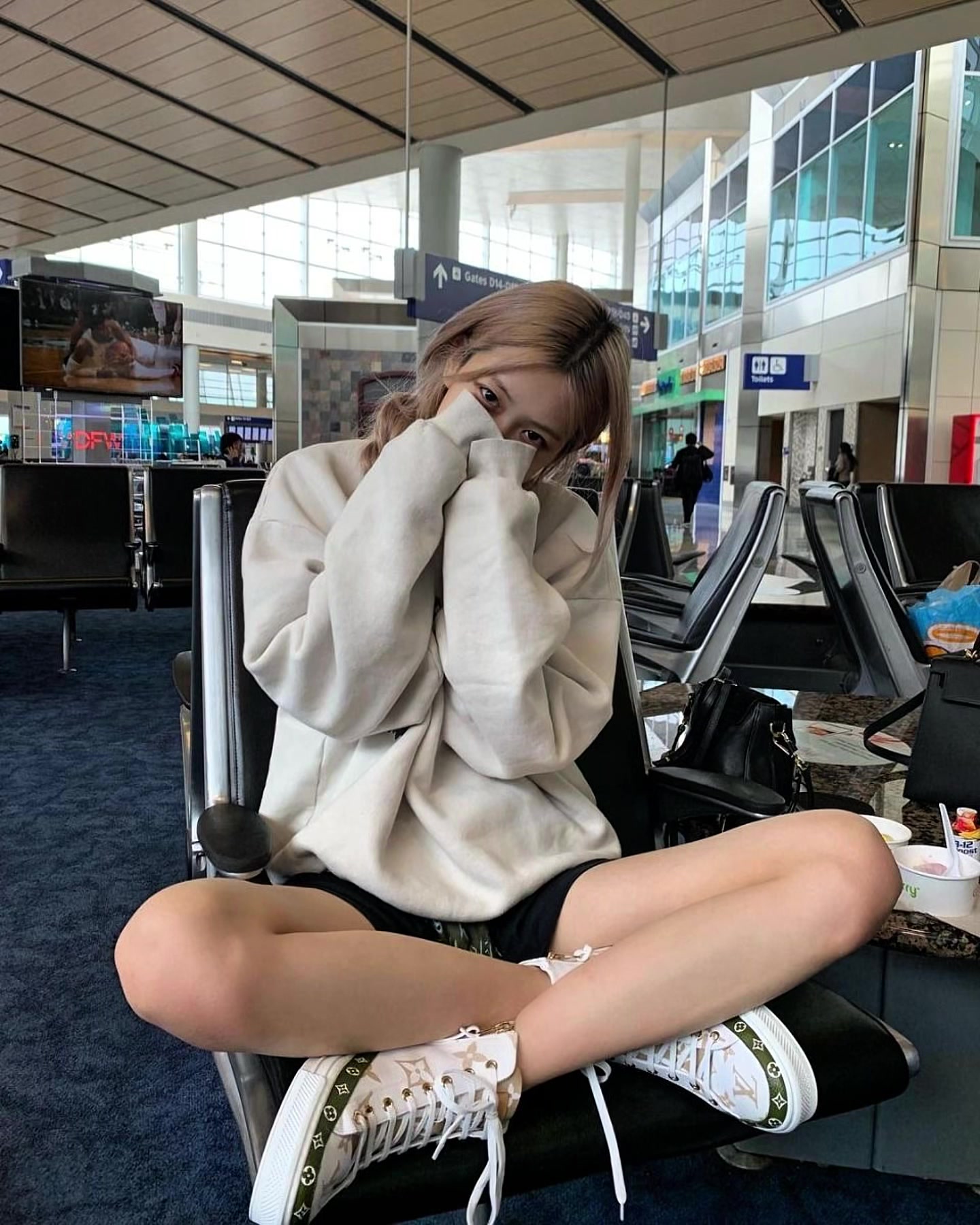 @.