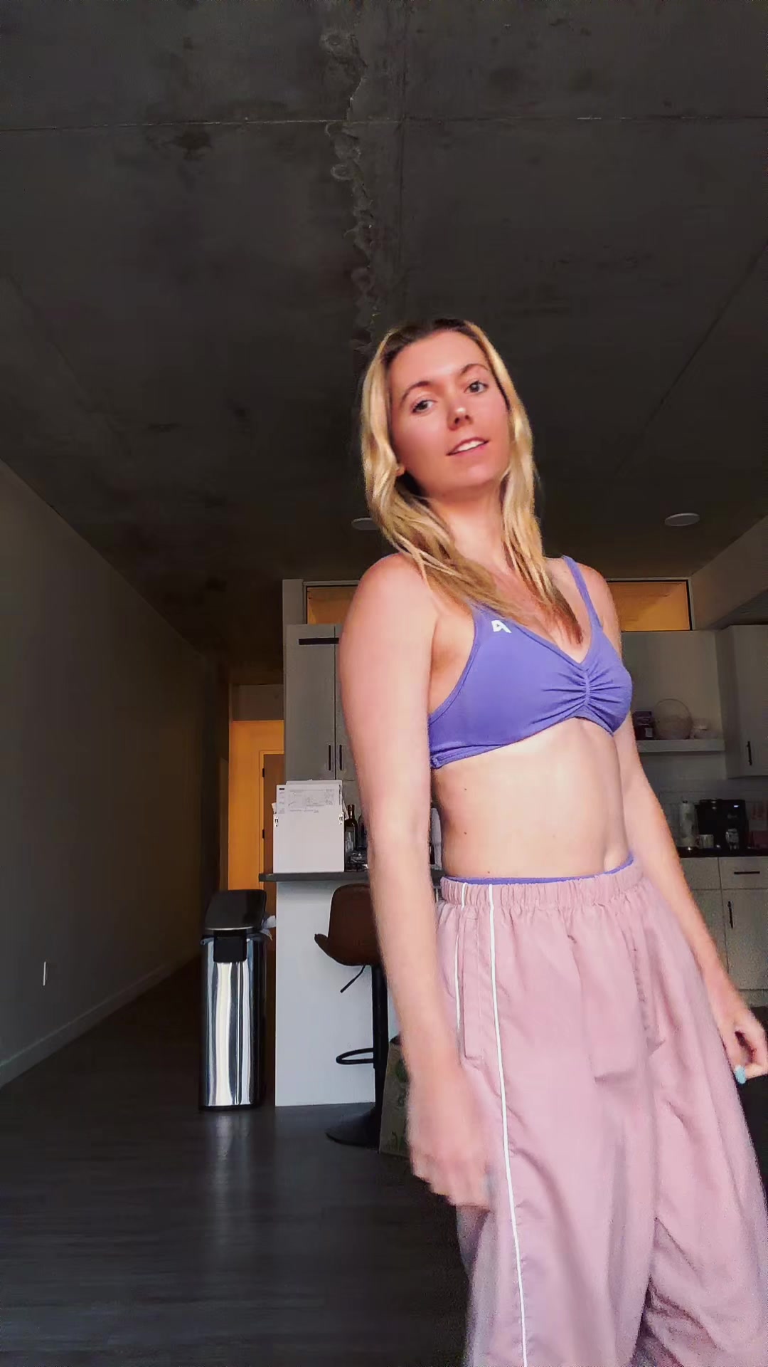 @hannahelizajohnson