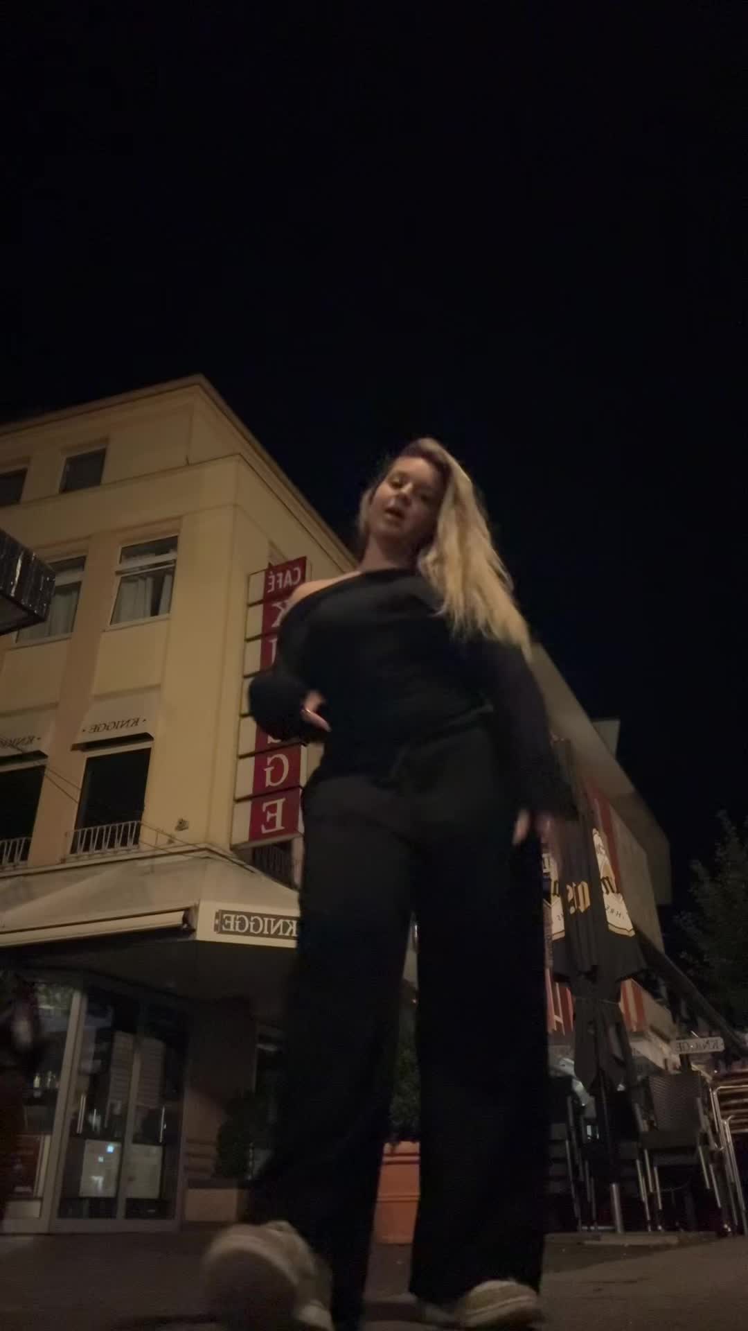 @sarasmnnn