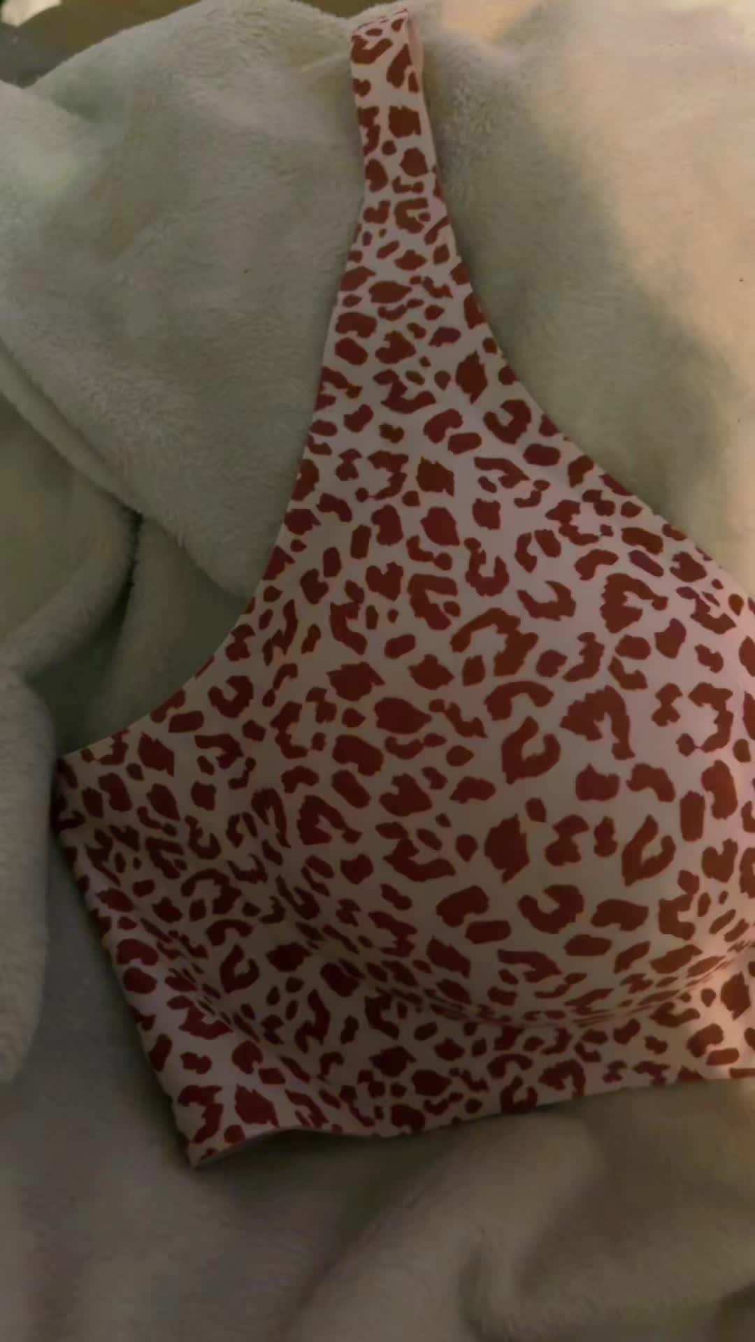 @Megan💚