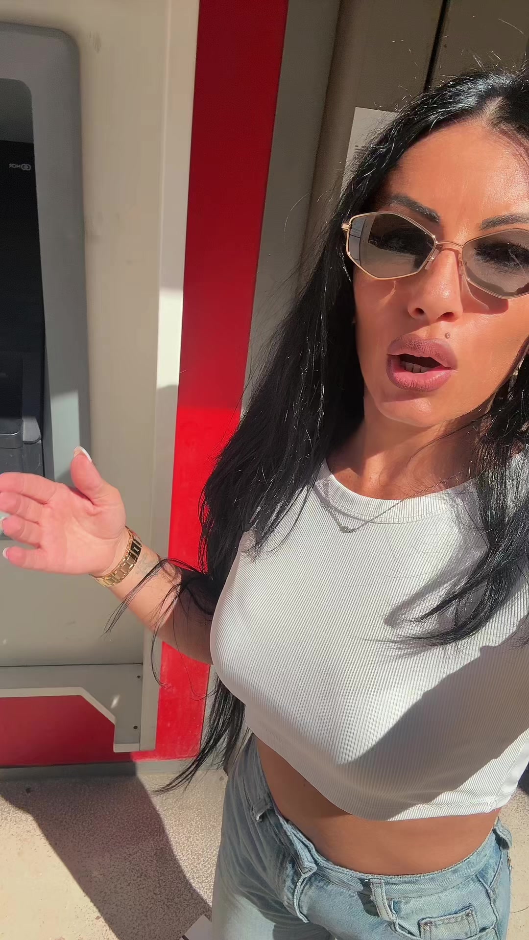 @_Dina_Cardone_