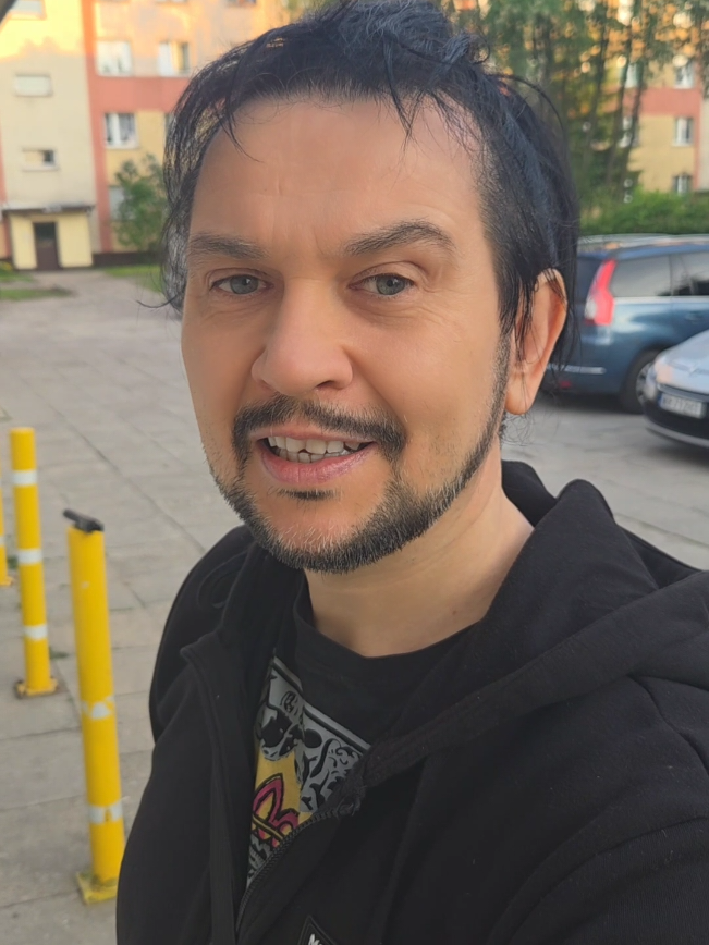 @Paweł Mosiołek