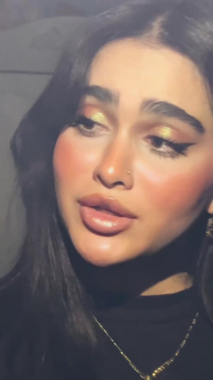 @smakamrn