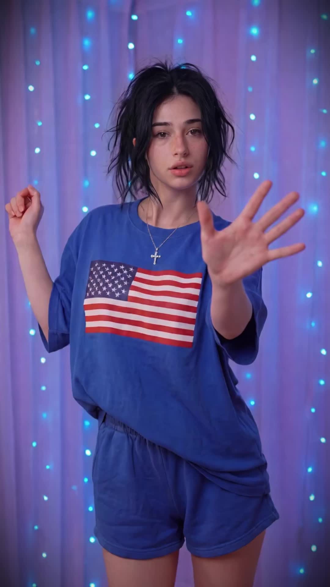 @Natalie Vox 🖤