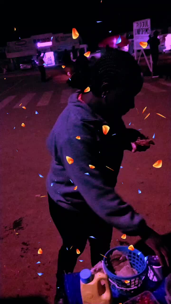 @Gloria Nabalayo