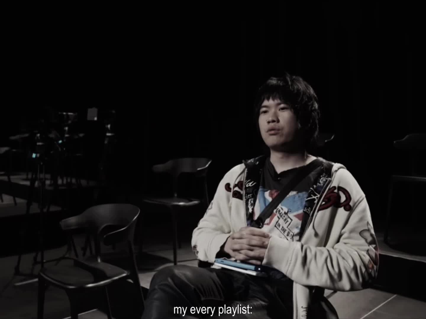 @Akira