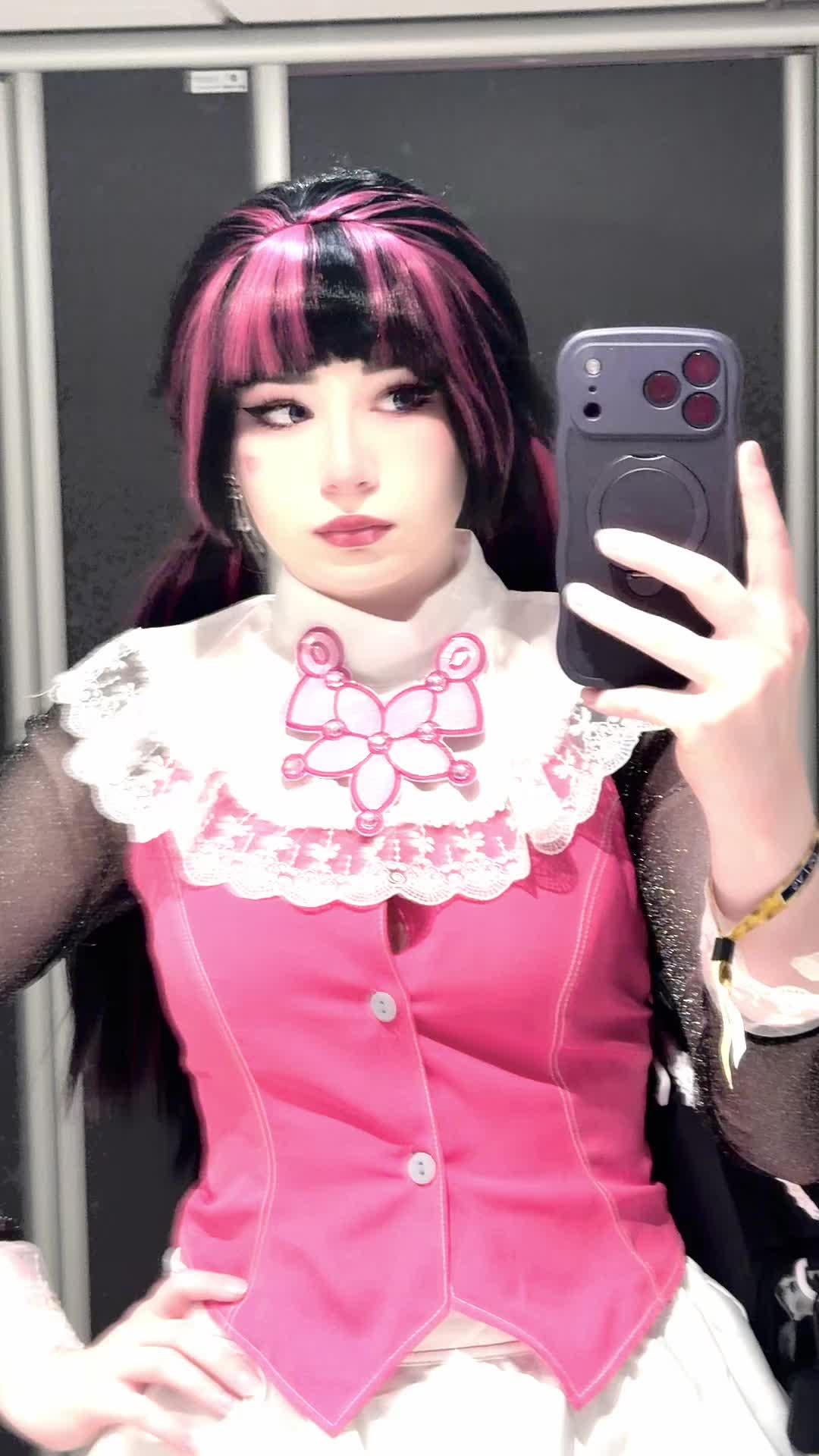 @blood_fl0w3r.cos
