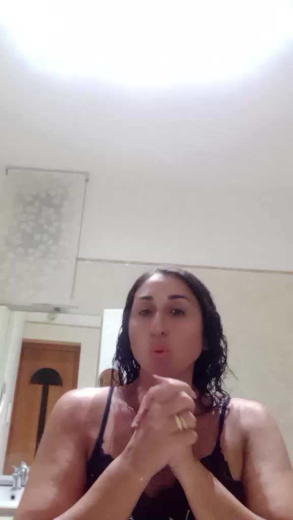 @Lia Longobardi